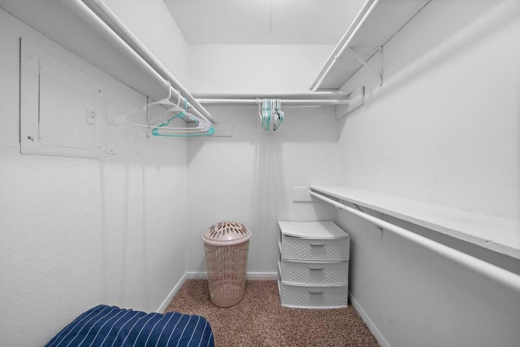 Cozy, Dedicated Workspace, Fast Wi-Fi Apartment Houston Kültér fotó