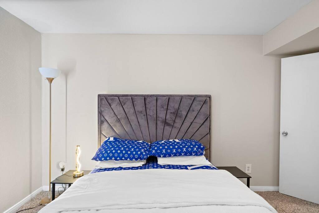 Cozy, Dedicated Workspace, Fast Wi-Fi Apartment Houston Kültér fotó