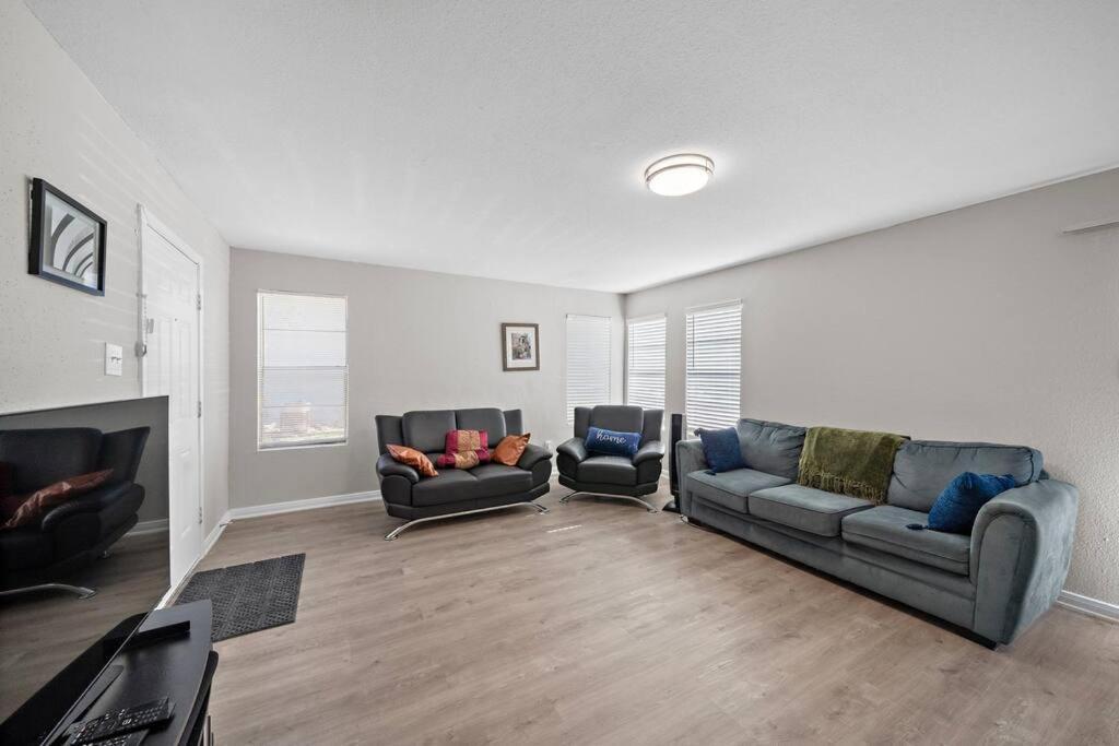 Cozy, Dedicated Workspace, Fast Wi-Fi Apartment Houston Kültér fotó